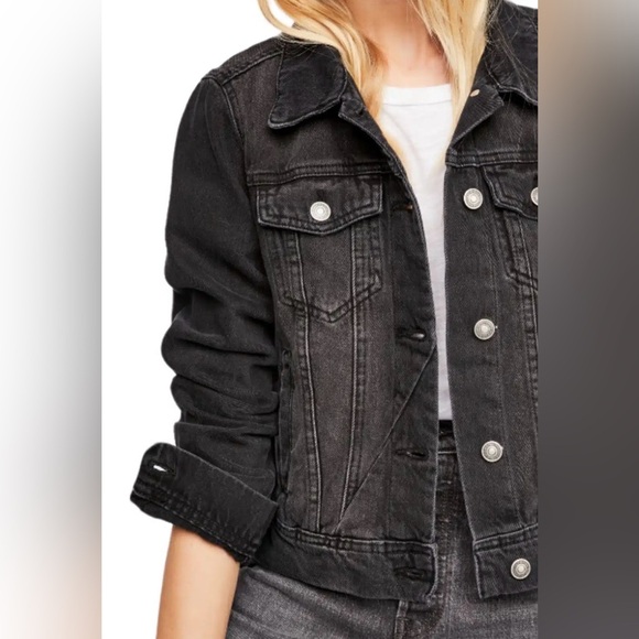Free People Rumors Black Denim Jacket Size Large - Picture 1 of 9